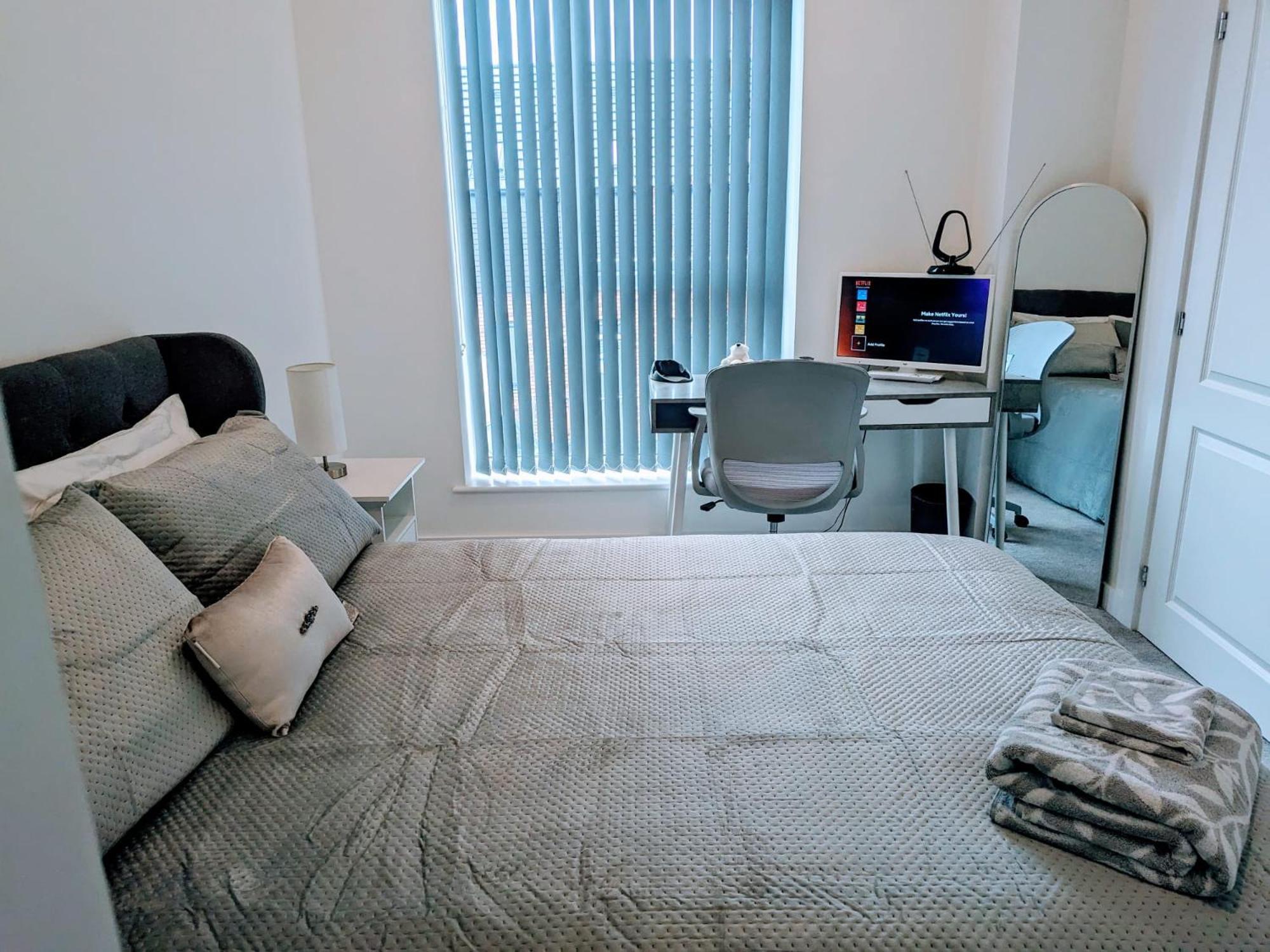 Contemporary Double Ensuite Room バーミンガム エクステリア 写真